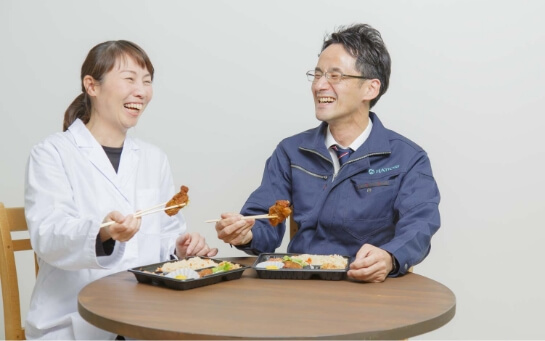 給食・カフェ事業